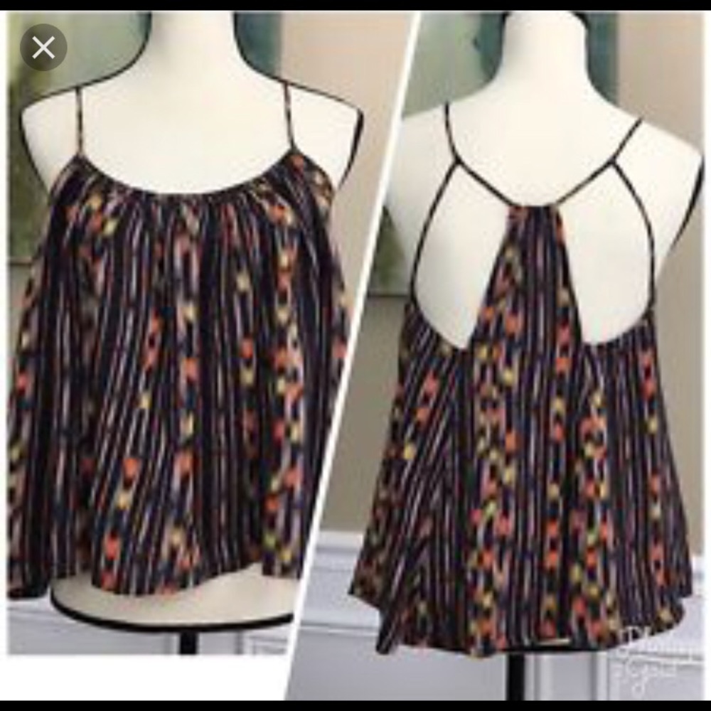 🌟 UO Ecote silk top - Picture 6 of 6